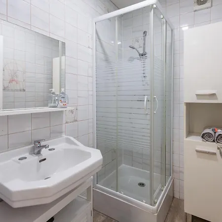 Le Cosy T1 - 18 M2 Lhommaize